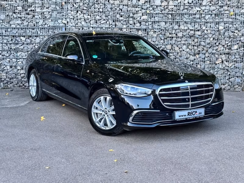 Mercedes-Benz S 680 Guard (W223) blindata in fabbrica, il più alto livello di protezione civile VR10 — noleggio auto blindata presso RECA Guard, Germania